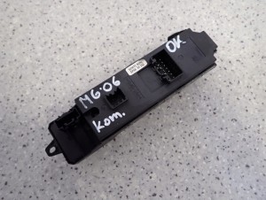 MAZDA6 MAZDA 6 GG 05- PANEL STEROWANIA SZYBAMI PRZEDNI LEWY 3/4 MINIATURA