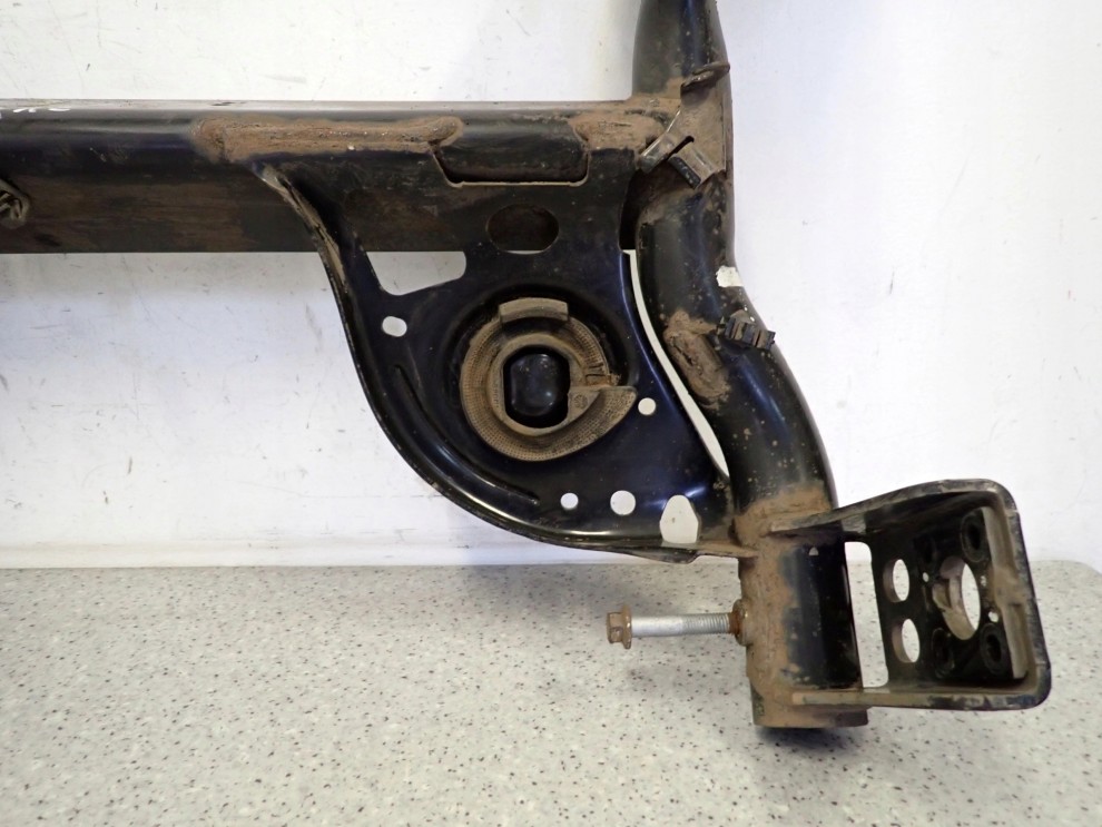 NISSAN MICRA K12 02 BELKA ZAWIESZENIA TYŁ 4/10