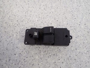 MAZDA 2 MAZDA2 03-07 PANEL STEROWANIA SZYB PRZEDNI LEWY 2 SZYBY 2/5 MINIATURA