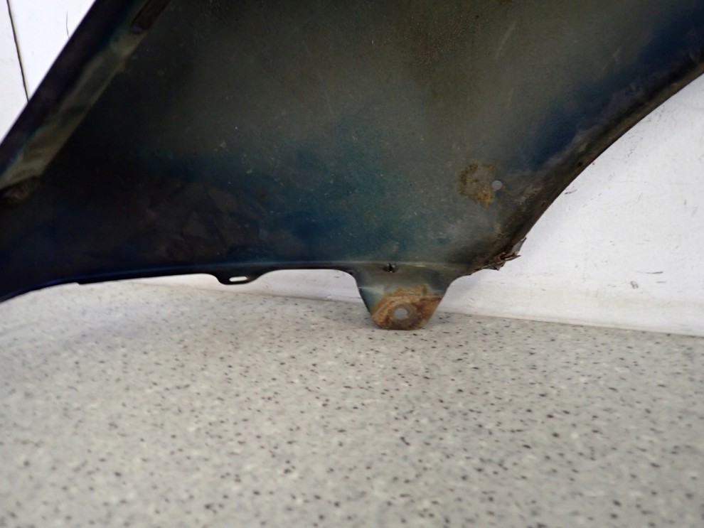 SSANGYONG MUSSO 95- BŁOTNIK PRZEDNI PRAWY 13/13