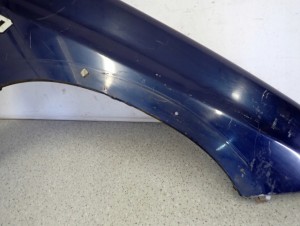 SSANGYONG MUSSO 95- BŁOTNIK PRZEDNI PRAWY 3/13 MINIATURA