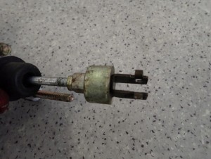 TOYOTA CAMRY 92-95 POMPKA SPRZĘGŁA 4/4 MINIATURA