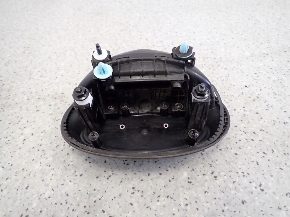 HYUNDAI VELOSTER I 11-18 KLAMKA KLAPY BAGAŻNIKA OBUDOWA KLAMKI MZH 4/4