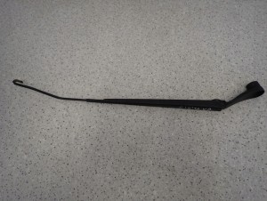 KIA RIO II 05-10 RAMIE WYCIERACZKI PRZEDNIE PRAWE 2/5 MINIATURA