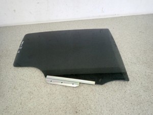 TOYOTA YARIS III 12-19 SZYBA DRZWI PRAWA TYLNA PRZYCIEMNIANA 4/5 MINIATURA