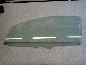 TOYOTA AYGO 05-12 SZYBA DRZWI LEWYCH 3 DRZWI