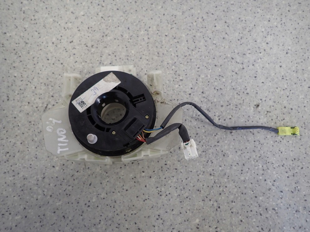 NISSAN ALMERA TINO 00-05 TAŚMA POD KIEROWNICE 1/5