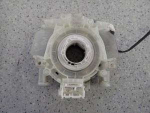 NISSAN ALMERA TINO 00-05 TAŚMA POD KIEROWNICE 5/5 MINIATURA