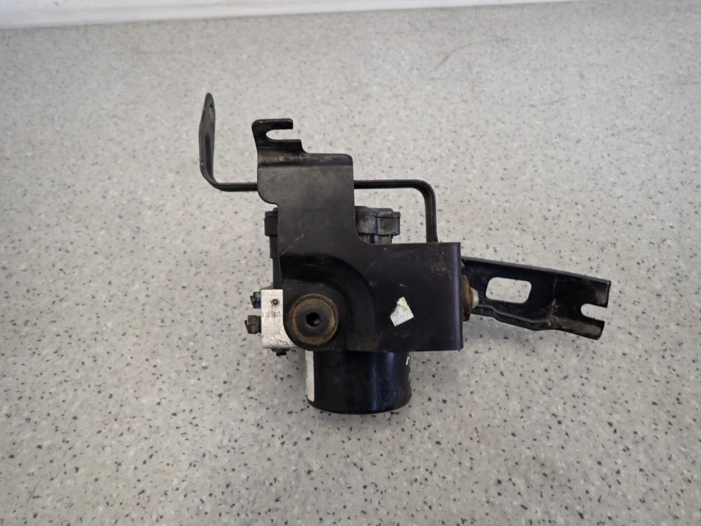 SUZUKI ALTO NISSAN PIXO 09- POMPA ABS 06.2102-1036.4 3/8