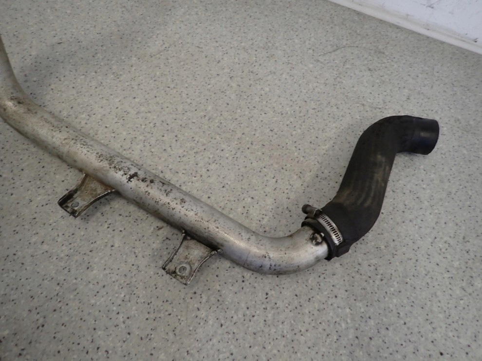 KIA VENGA 09- 1.4 CRDI RURA INTERCOOLERA POD SILNIK 6/7