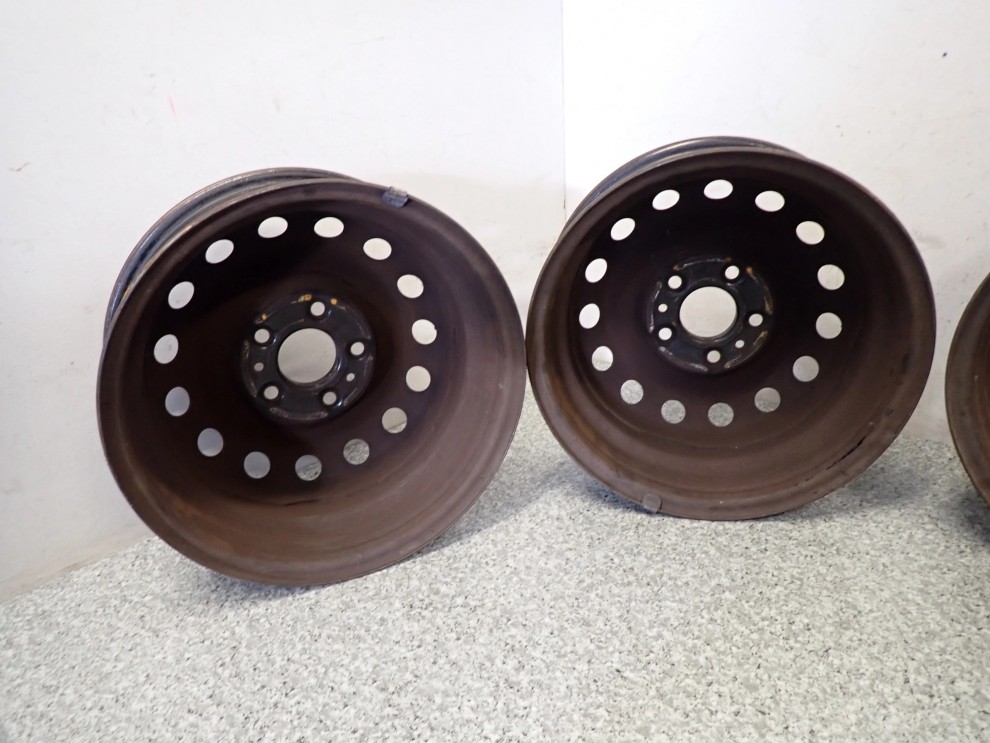 HYUNDAI IX20 09- FELGI STALOWE KOMPLET 15X6J 5X114.3 ET48 8/12