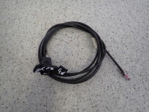 MITSUBISHI LANCER VIII SEDAN 4D 08- LINKA OTWIERANIA KLAPKI WLEWU PALIWA 2/3 MINIATURA