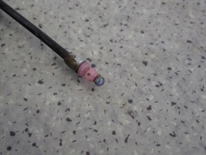 MITSUBISHI LANCER VIII SEDAN 4D 08- LINKA OTWIERANIA KLAPKI WLEWU PALIWA 3/3 MINIATURA