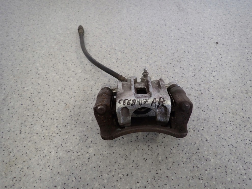 HYUNDAI i30 KIA CEED 07-12 ZACISK HAMULCOWY TYLNY PRAWY 1/5