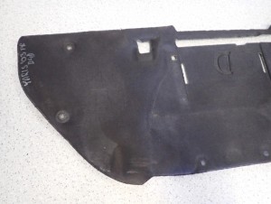 TOYOTA YARIS I 99- WYCISZENIE WYGŁUSZENIE MASKI 2/6 MINIATURA