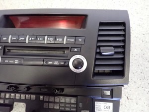 MITSUBISHI LANCER VIII 08- PANEL RADIA STEROWANIA RADIEM 3/5 MINIATURA