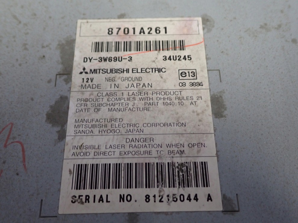 MITSUBISHI LANCER VIII 08- RADIO CD ODTWARZACZ 3/4