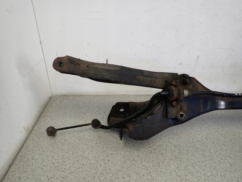 HYUNDAI I30 KIA CEED 07-12 BELKA ZAWIESZENIA TYŁ 5/16