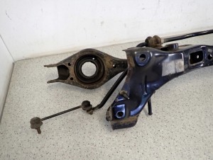 HYUNDAI I30 KIA CEED 07-12 BELKA ZAWIESZENIA TYŁ 2/16 MINIATURA