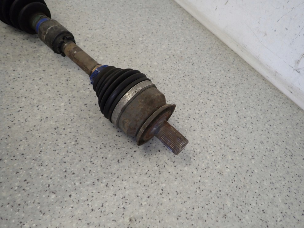 MAZDA 3 MAZDA3 1.6i 03-05 PÓŁOŚ PRZEDNIA PRAWA DŁUGA 7/9