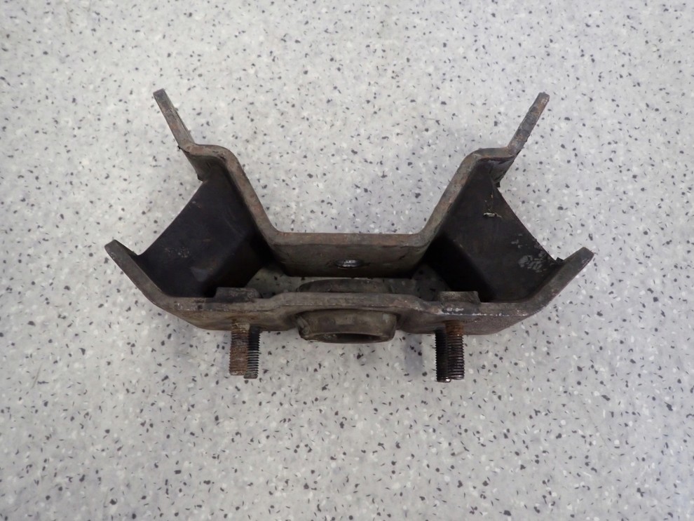 KIA SORENTO I 2.5 CRDI 02-06 PODUSZKA SILNIKA TYLNA 5/5