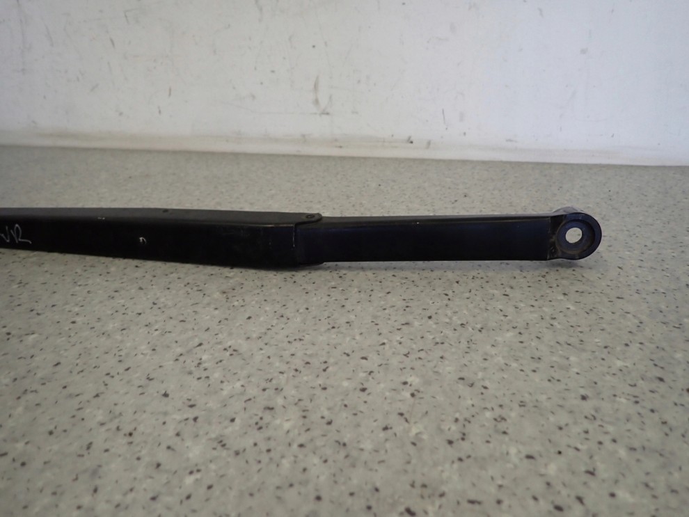 TOYOTA PREVIA 00-06 RAMIE WYCIERACZKI PRZEDNIE PRAWE 3/7