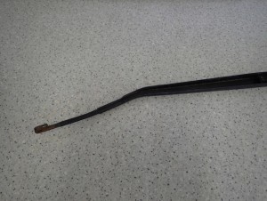 TOYOTA PREVIA 00-06 RAMIE WYCIERACZKI PRZEDNIE PRAWE 6/7 MINIATURA