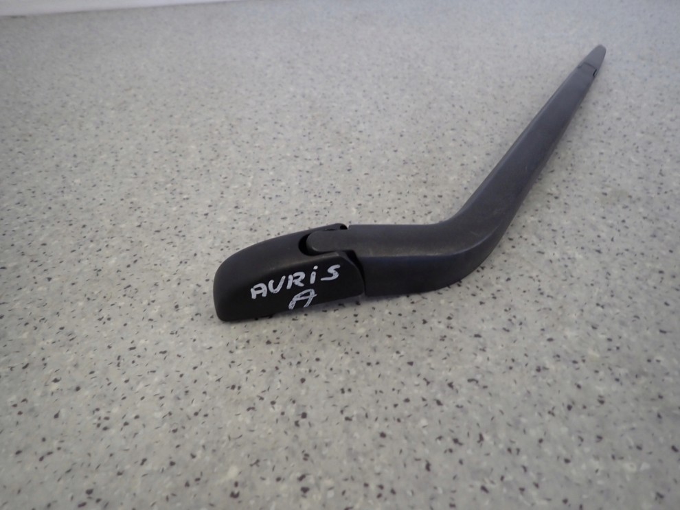 TOYOTA AURIS 06-12 RAMIE WYCIERACZKI TYLNE 3/6