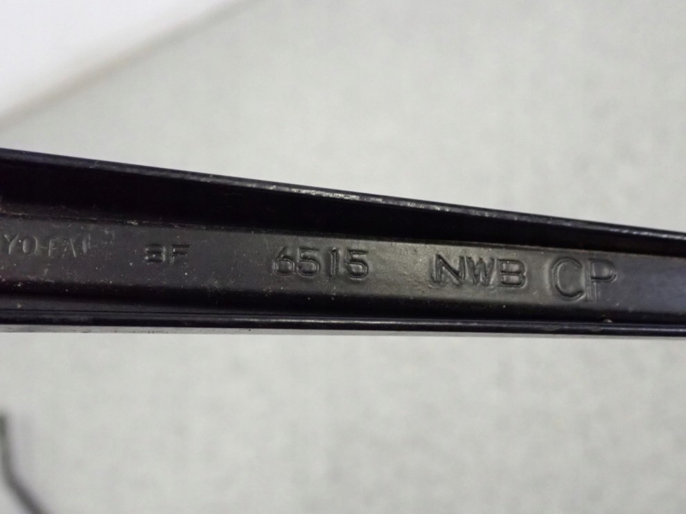 TOYOTA COROLLA E12 JP 02- RAMIE WYCEIRACZKI PRZEDNIE LEWE 7/7