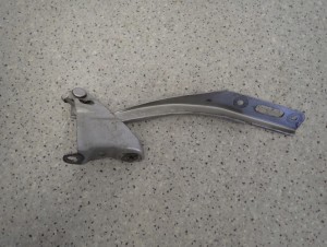 HONDA JAZZ III 08- ZAWIAS MASKI PRZEDNI LEWY 3/4 MINIATURA