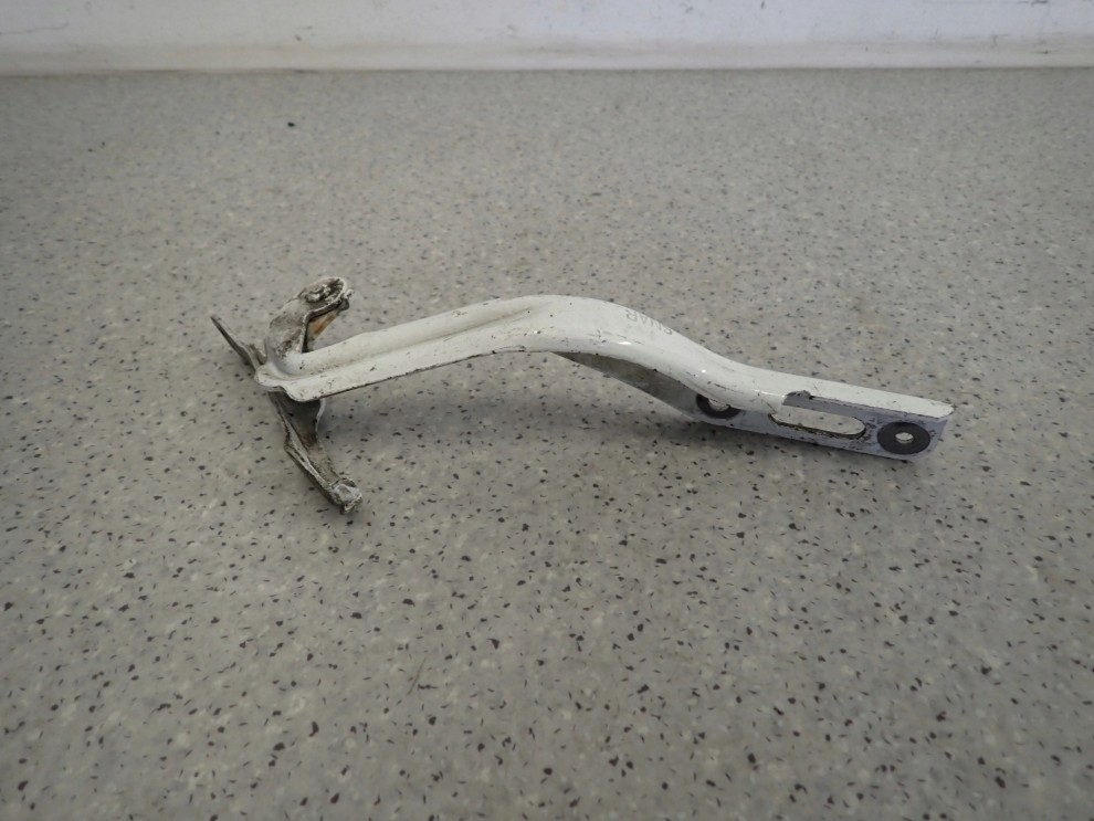 HONDA CIVIC VIII SEDAN 06- ZAWIAS MASKI PRZEDNI PRAWY 3/5