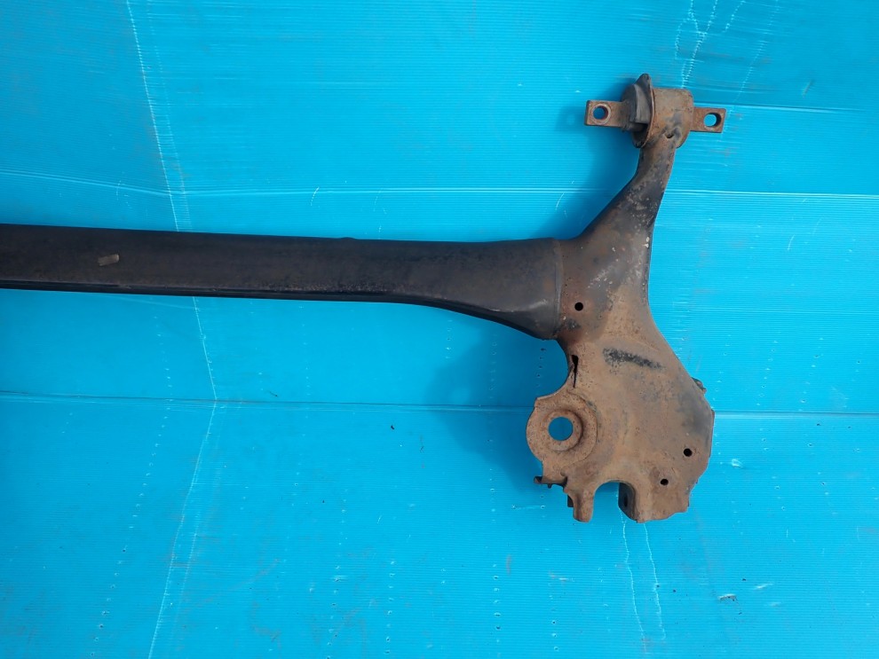 MITSUBISHI COLT 04-12 BELKA ZAWIESZENIA TYLNEGO 8/10