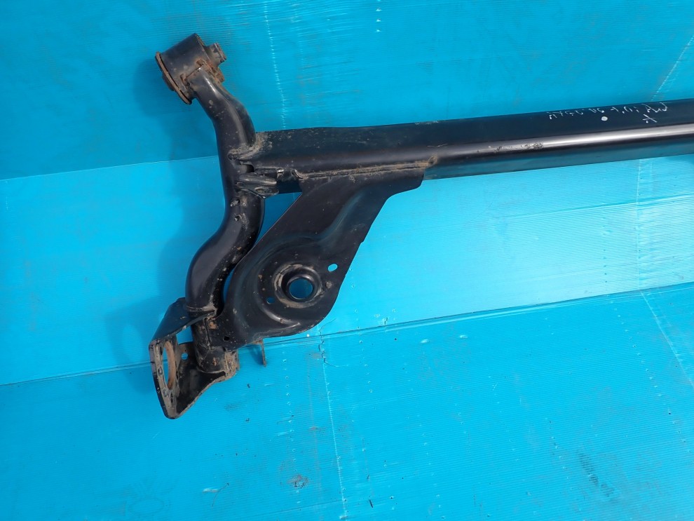 TOYOTA AYGO 05-12 BELKA ZAWIESZENIA TYLNEGO GOŁA 2/12