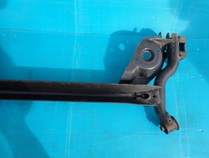 TOYOTA AYGO 05-12 BELKA ZAWIESZENIA TYLNEGO GOŁA 10/12 MINIATURA