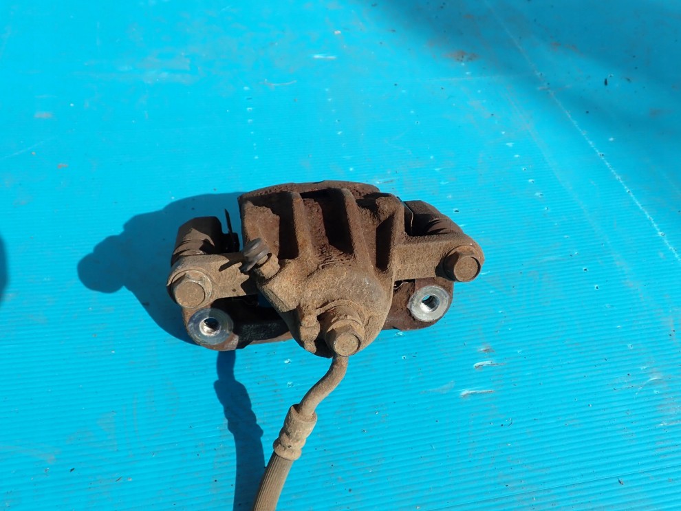 KIA SOUL I 09- 1.6 CRDI ZACISK HAMULCOWY TYLNY PRAWY 6/6