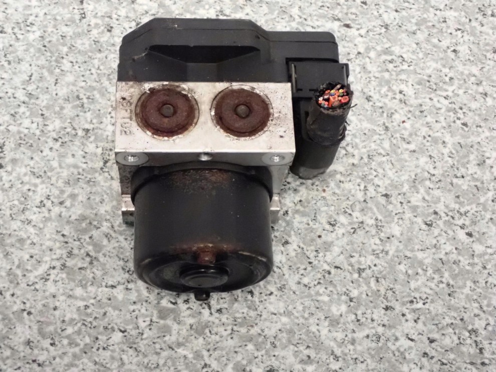 KIA SPORTAGE II 04- 2.0 CRDI POMPA ABS STEROWNIK 58920-2E000 8/8