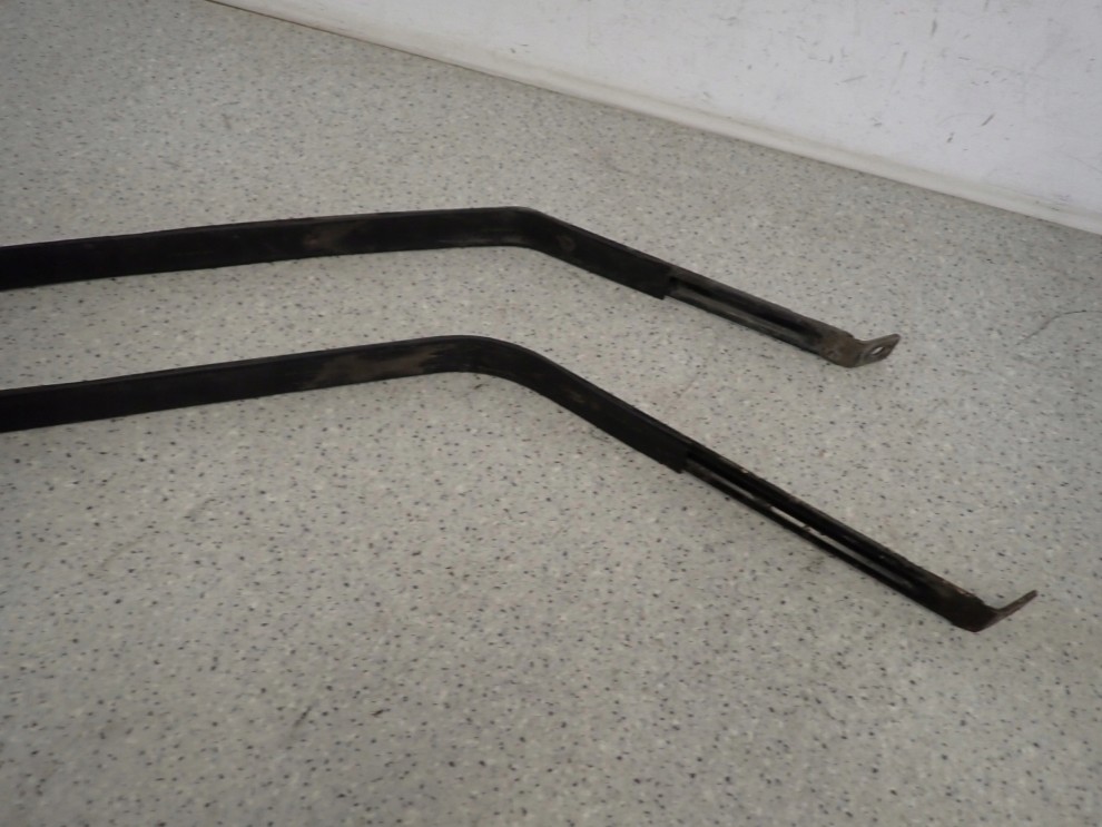 TOYOTA VERSO 09-13 OBEJMY OPASKI MOCOWANIE ZBIORNIKA PALIWA BAKU 7/7