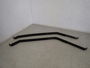 TOYOTA VERSO 09-13 OBEJMY OPASKI MOCOWANIE ZBIORNIKA PALIWA BAKU 5/7 MINIATURA