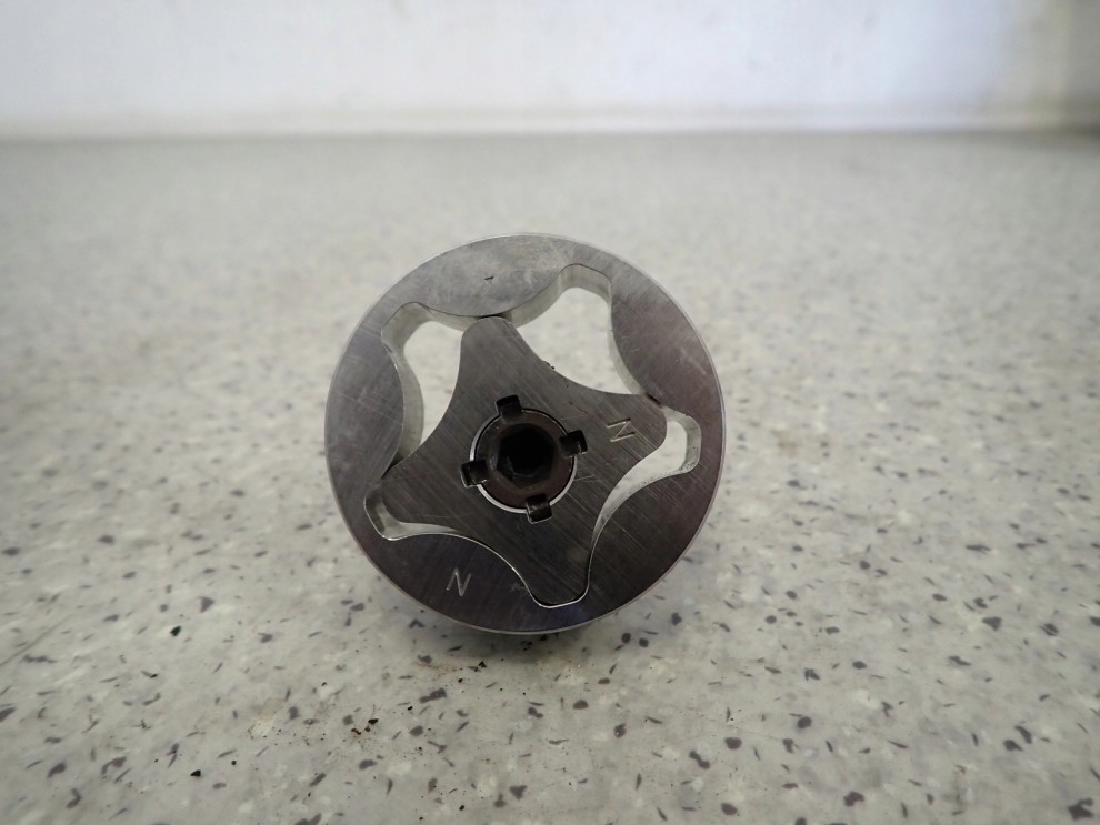 TOYOTA AVENSIS T22 2.0D 2CT 97-00 POMPA OLEJU 3/5