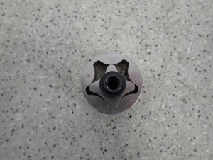 TOYOTA AVENSIS T22 2.0D 2CT 97-00 POMPA OLEJU 2/5 MINIATURA