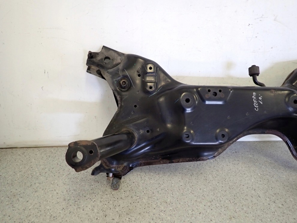 SUZUKI CELERIO 14-19 SANKI BELKA ZAWIESZENIA PRZEDNIEGO 2/16