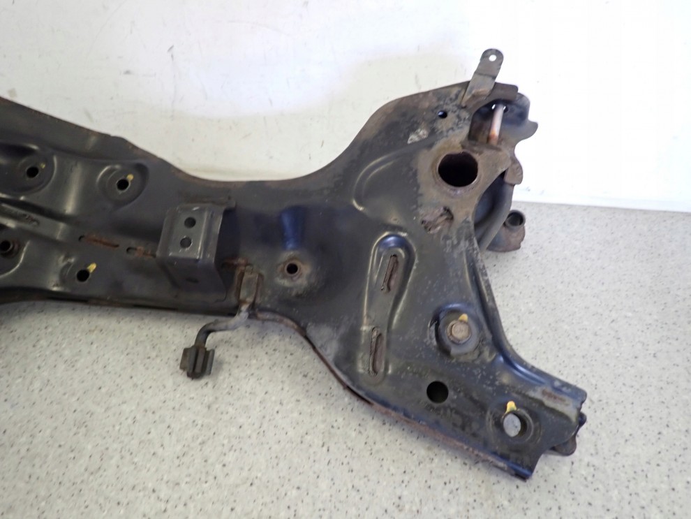 SUZUKI CELERIO 14-19 SANKI BELKA ZAWIESZENIA PRZEDNIEGO 6/16