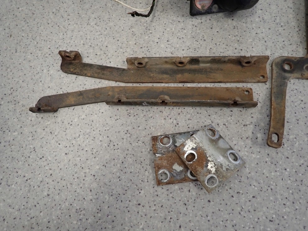 TOYOTA COROLLA VERSO 04-09 HAK HOLOWNICZY 2/10