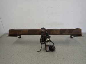 TOYOTA COROLLA VERSO 04-09 HAK HOLOWNICZY 4/10 MINIATURA