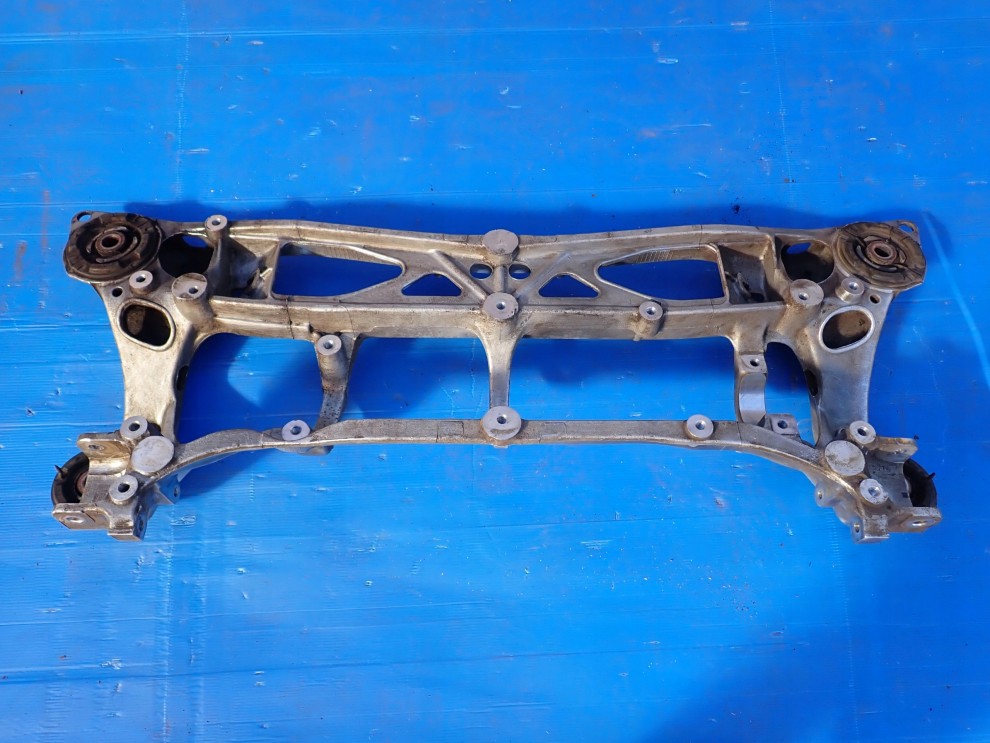 HONDA LEGEND 92-96 SANKI BELKA ZAWIESZENIA PRZEDNIEGO 5/8