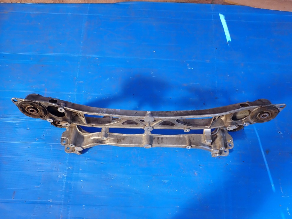 HONDA LEGEND 92-96 SANKI BELKA ZAWIESZENIA PRZEDNIEGO 8/8