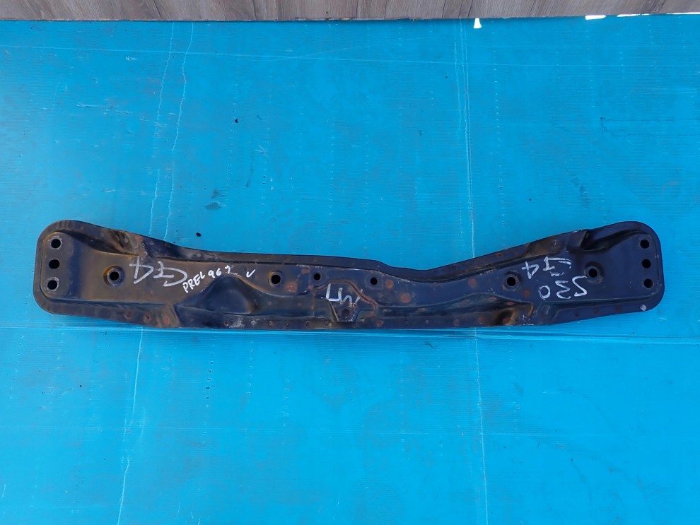 HONDA PRELUDE 92-95 BELKA PRZEDNIA ZAWIESZENIA POD CHŁODNICE 1/10