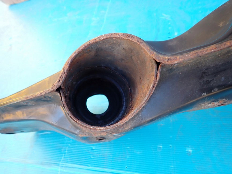 HONDA PRELUDE 92-95 BELKA PRZEDNIA ZAWIESZENIA POD CHŁODNICE 8/10