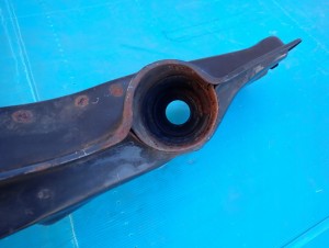 HONDA PRELUDE 92-95 BELKA PRZEDNIA ZAWIESZENIA POD CHŁODNICE 7/10 MINIATURA