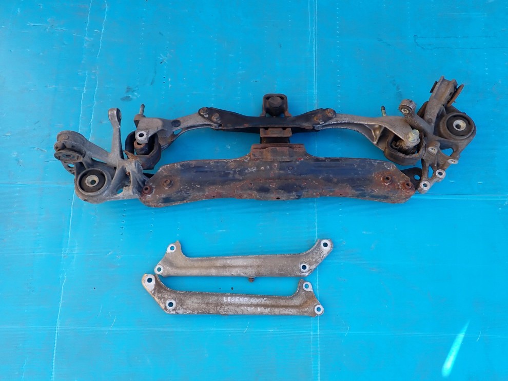 HONDA LEGEND 92-96 BELKA ZAWIESZENIA PRZEDNIEGO 1/13